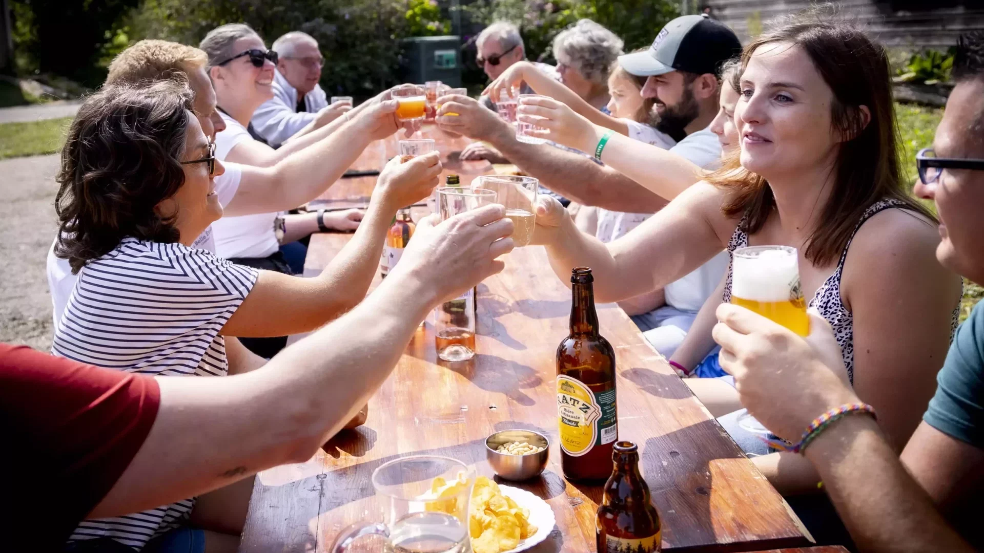 apéritif convivial avec les campeurs